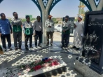 عطرافشانی مزار شهدای روستای قنات ملک با حضور سفیران امام مهربانی