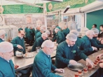 پنجمین دوره خدمت‌رسانی خادم‌یاران شهرستان جیرفت به زائرین حرم مطهر در صحن کوثر