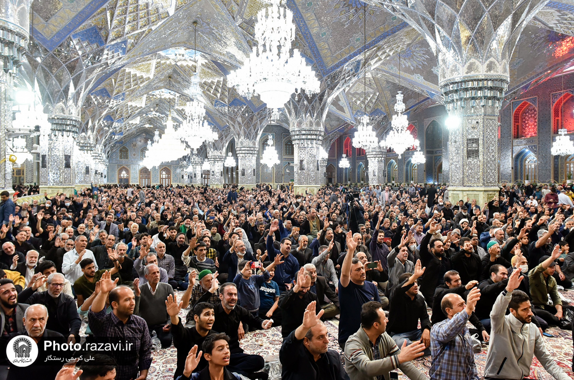 عزاداری روز شهادت امام صادق(علیه‌السلام) در حرم مطهر رضوی