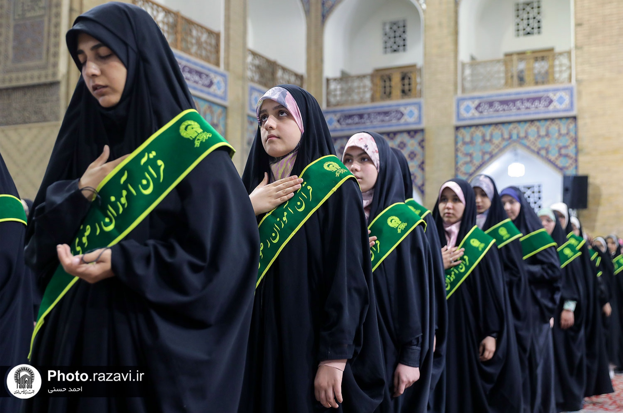 گردهمایی دختران قرآنی در حرم مطهر رضوی