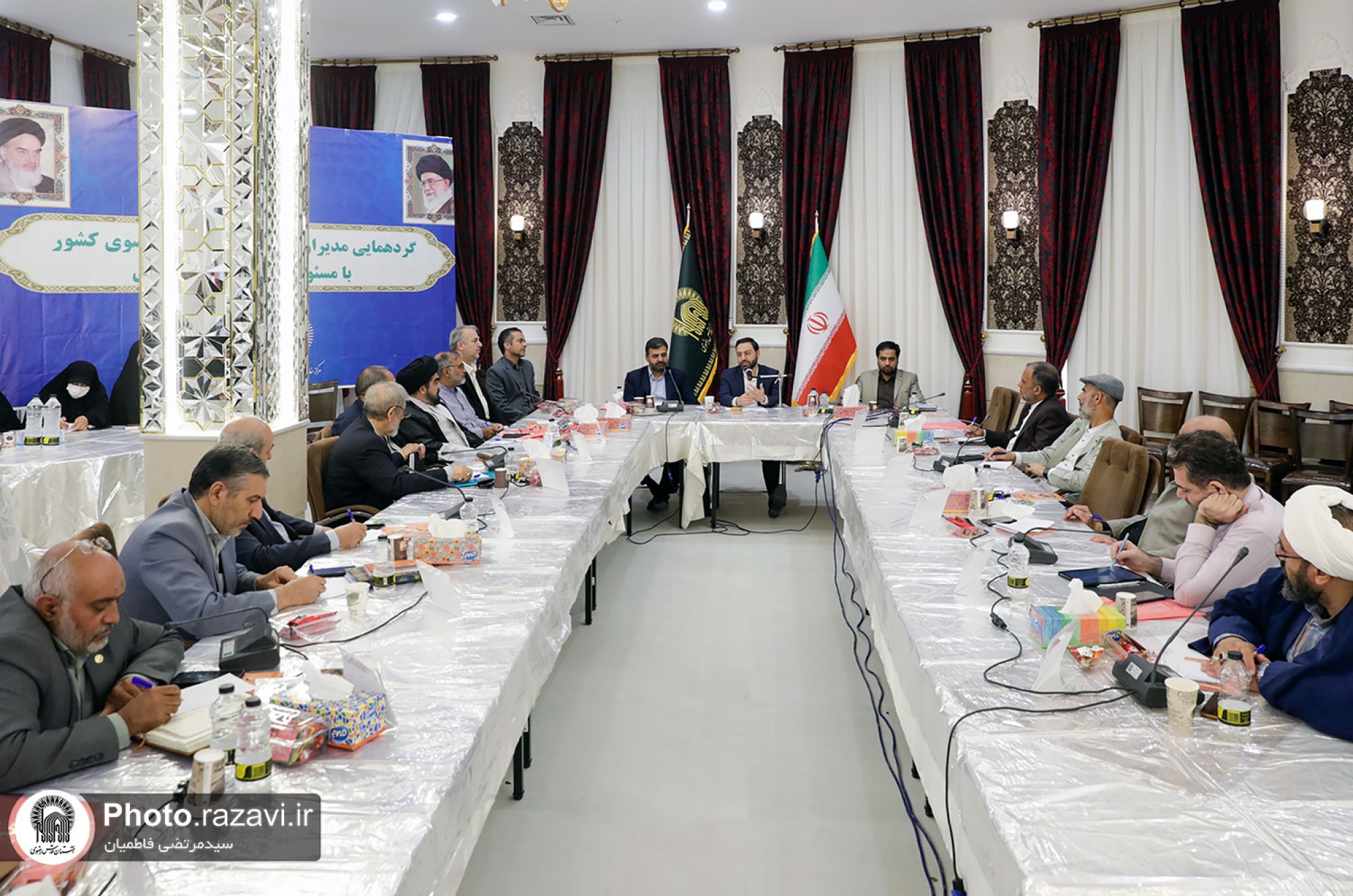 گردهمایی مدیران کانون‌های خدمت رضوی با مسئولین آستان قدس رضوی