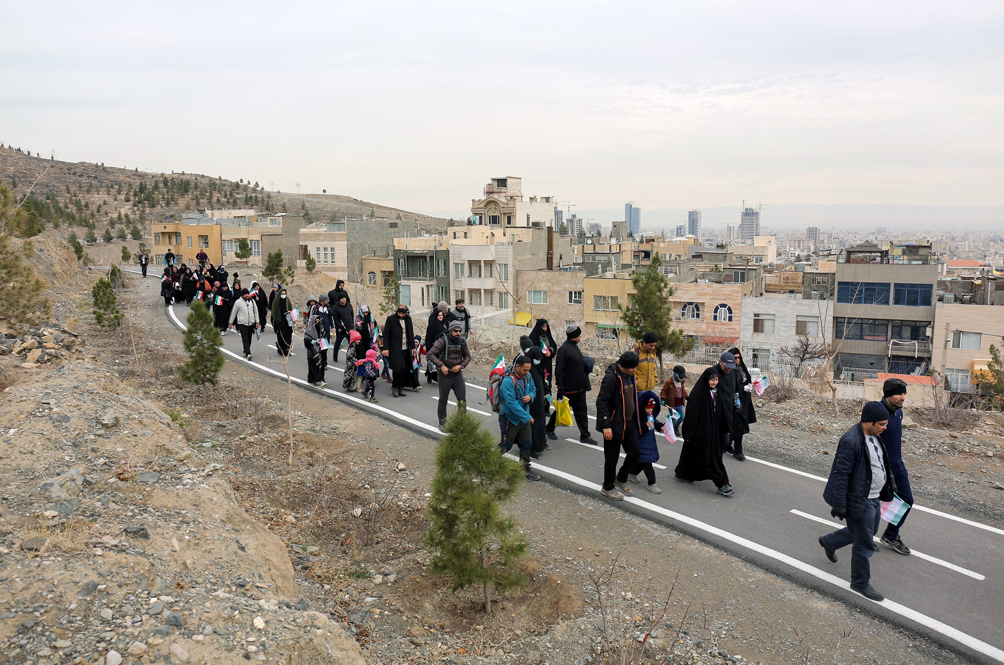 پیاده روی خانوادگی کارکنان آستان قدس رضوی