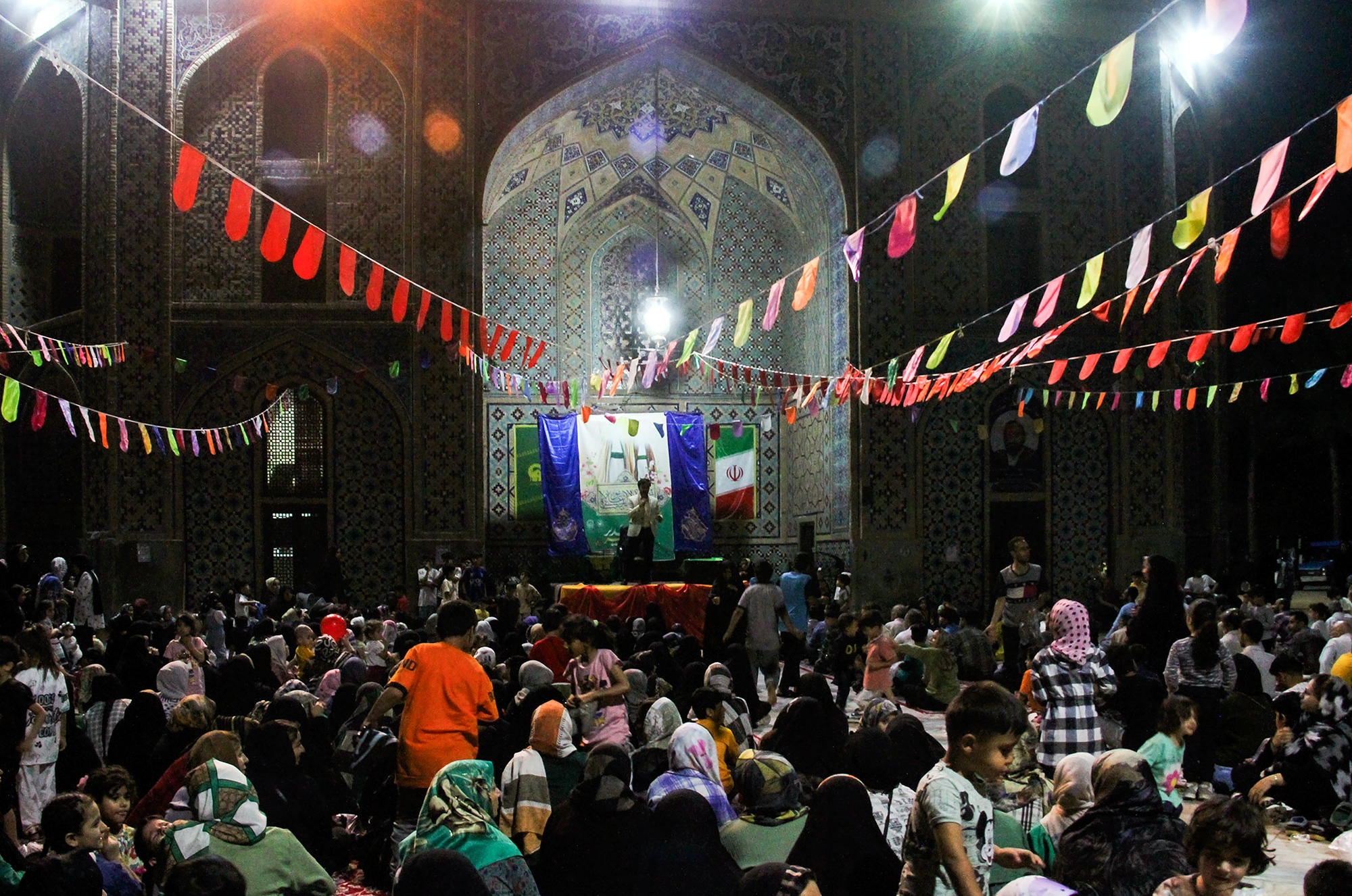 جشن شب عید غدیر در مجموعه فرهنگی شهدا