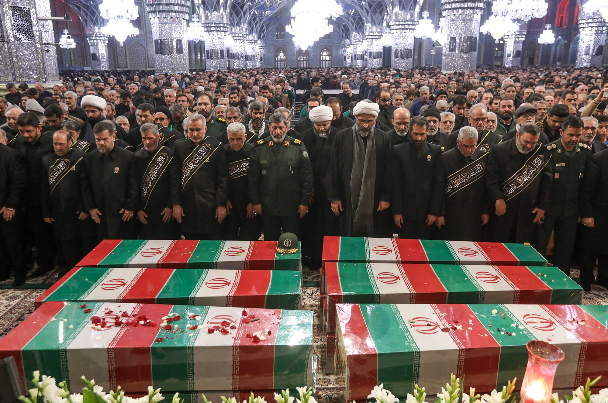 وداع با پیکرهای مطهر 12 شهید گمنام دفاع مقدس در مشهد