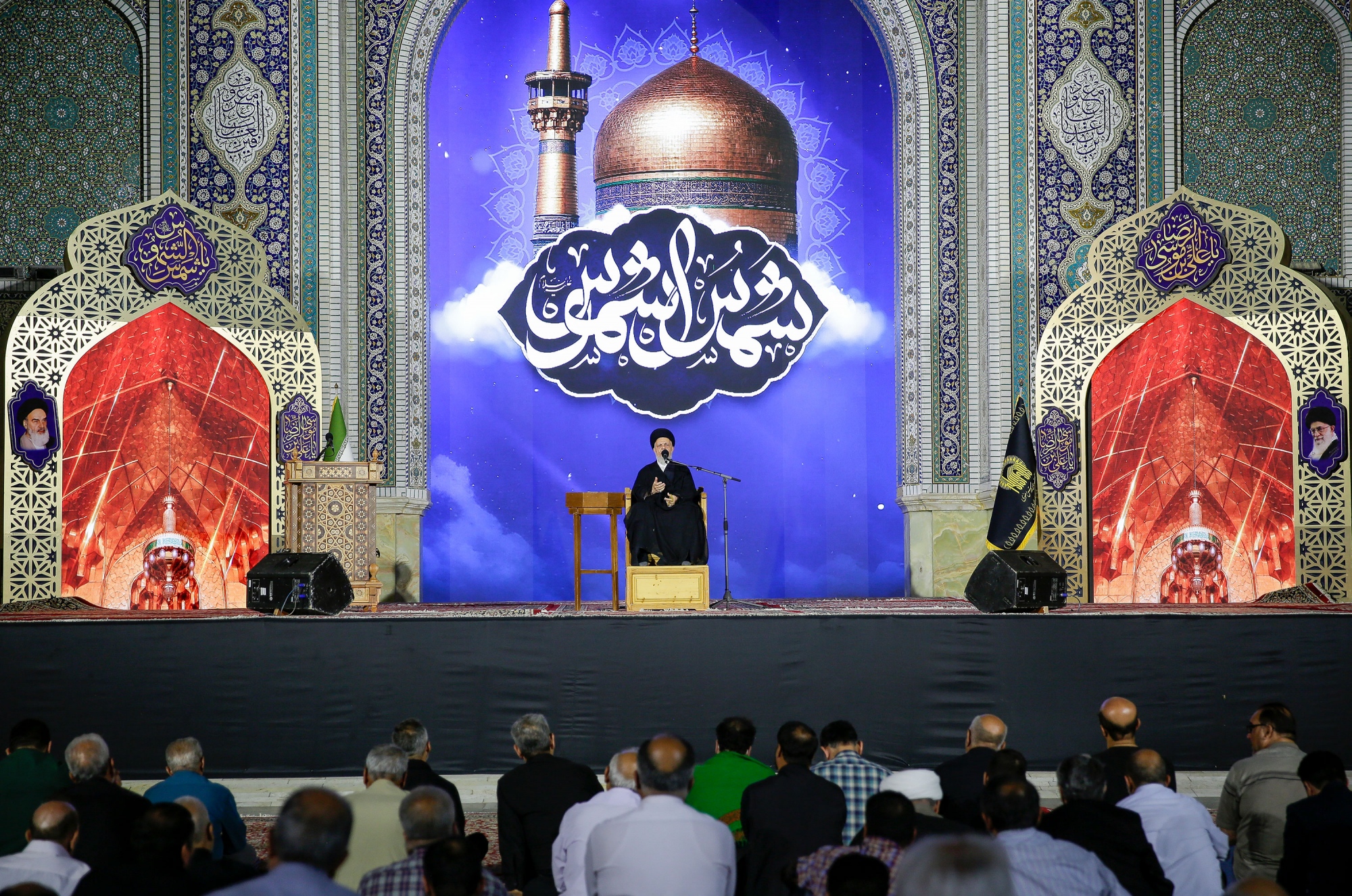 مراسم شب زیارتی امام رضا علیه‌السلام در حرم مطهر رضوی