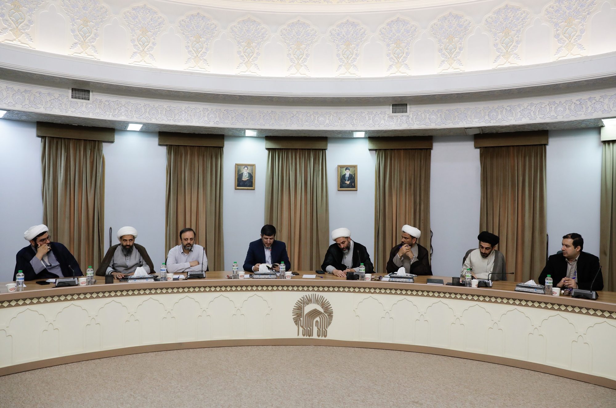 جلسه هماهنگی «اولين كنگره بين‌المللی شهيد سيد ابراهيم رئيسی(ره) در مشهد مقدس»