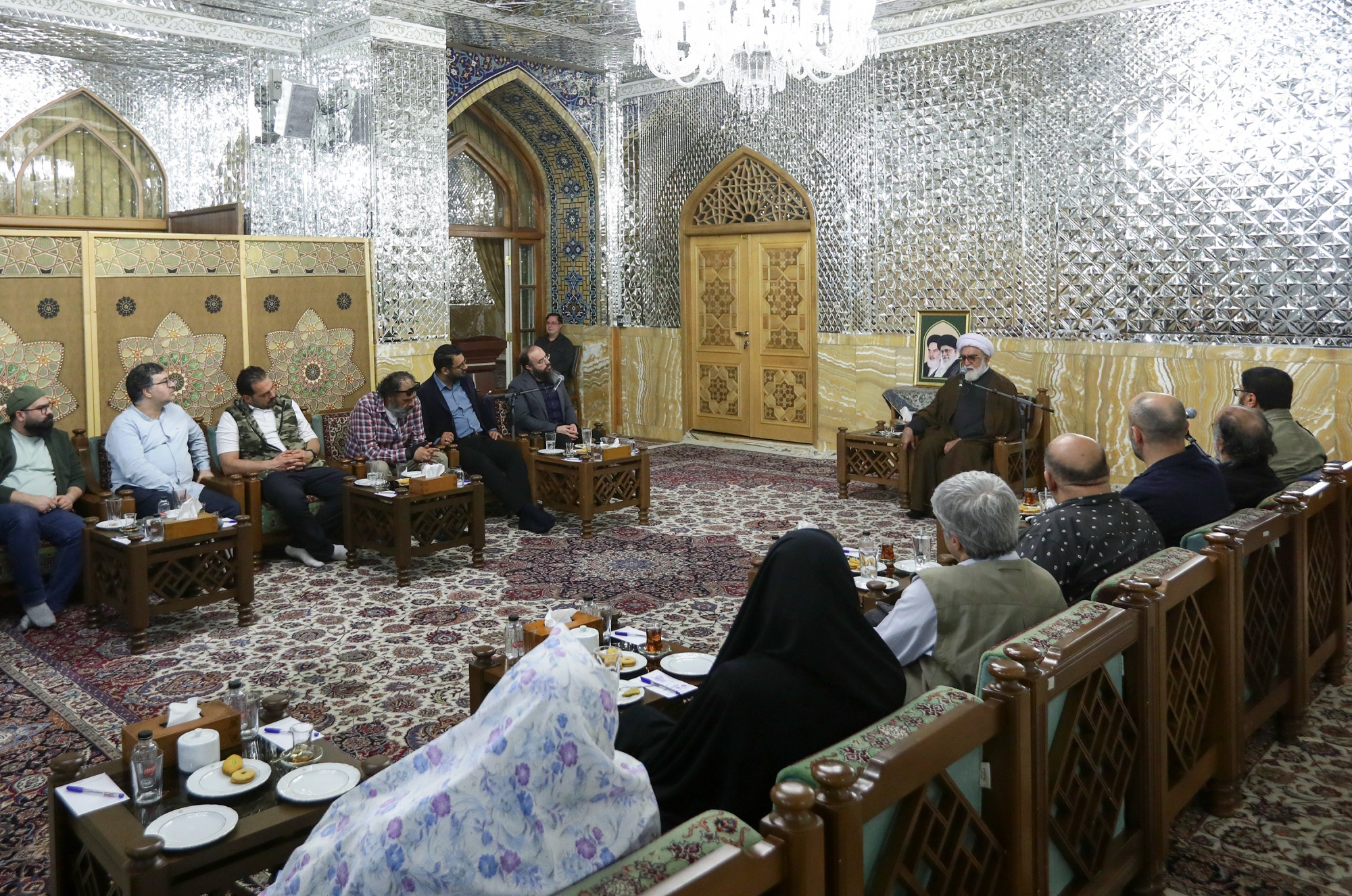 دیدار عوامل فیلم صیاد با تولیت آستان قدس رضوی