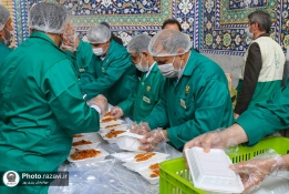 خدمت رسانی 30 موکب ایرانی و عراقی در اطراف حرم مطهر رضوی
