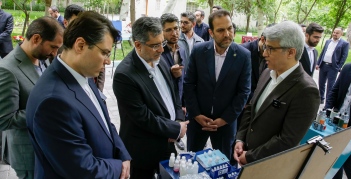 بازدید مدیر صندوق نوآوری و شکوفایی کشور از شرکت صنایع پیشرفته رضوی