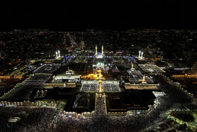 عکس با کیفیت : عکس هوایی از حرم امام رضا علیه السلام