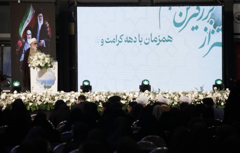 کرامت؛ اساس سیره پیامبر(ص) و امام رضا(ع) در ساخت جامعه‌ اسلامی است