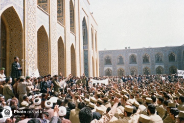 حرم مطهر رضوی؛ کانون انقلاب در مشهد-2