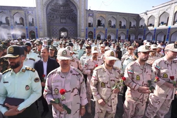 تجدید پیمان فرماندهان و پرسنل فراجا با امام رئوف در دهه کرامت