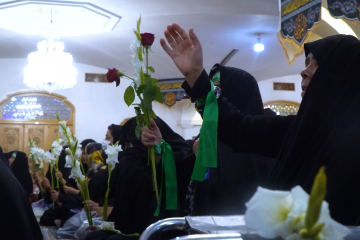 عزاداری زنان نوغان در حرم مطهر رضوی