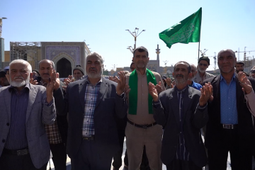 تشرف جانبازان و ایثارگران خراسان جنوبی به حرم مطهر رضوی، به همت بنیاد کرامت رضوی