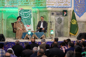 سلسله جلسات پرسمان دینی ویژه ماه مبارک رمضان در رواق امام خمینی (ره)