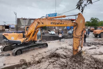 خدمت رسانی آستان قدس رضوی به سیل زدگان فریمان