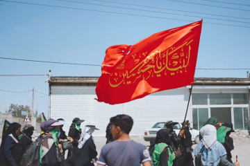 خدمت در موکب شمس الشموس (به همت خدام افتخاری انتظامات حرم رضوی)