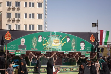 برپایی مواکب رضوی در حریم حرم مطهر امام رضا(ع)در دهه پایانی صفر 1403