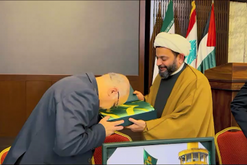 حضور خدام بارگاه منور رضوی در سفارت ایران در لبنان