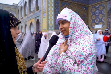 هفت فرشته آسمانی در آغوش ضامن آهو (ع)