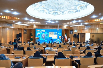 مراسم رونمایی کتاب "قرار با خورشید"