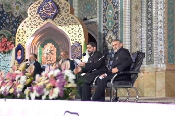 در شب میلاد آقا، دل‌ها در سایه مهرش روشن شد