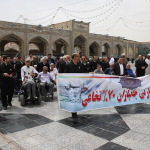 تشرف جمعی از جانبازان ۷۰ درصد آسایشگاه امام خمینی(ره) مشهد به حرم مطهر رضوی